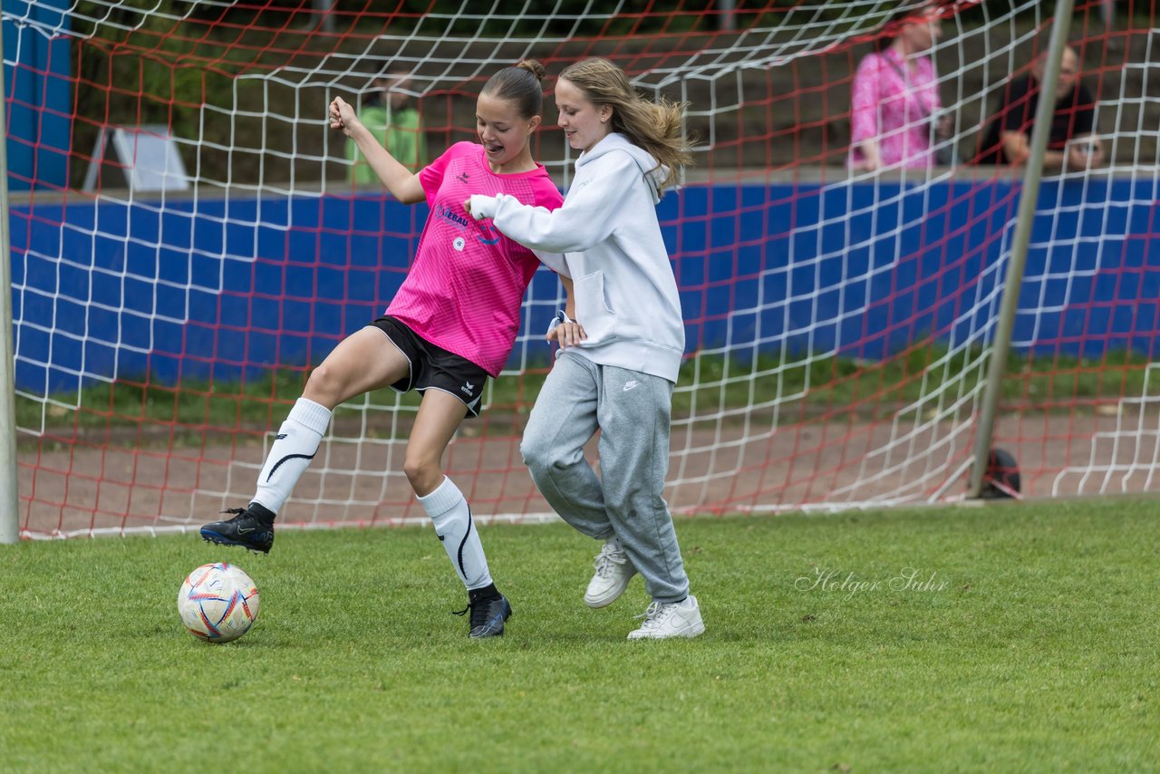 Bild 97 - Loewinnen Cup